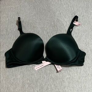 Victoria's Secret Bombshell Pushup Plunge Bra Size 34B
